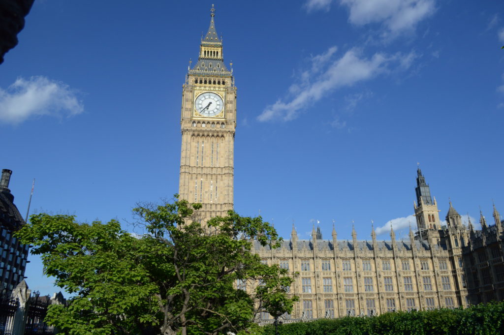 Palace of Westminster mit Big Ben in London, der Hauptstadt von England