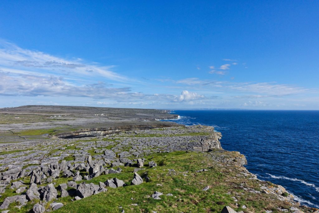 Blick von Dun Aengus nach südosten