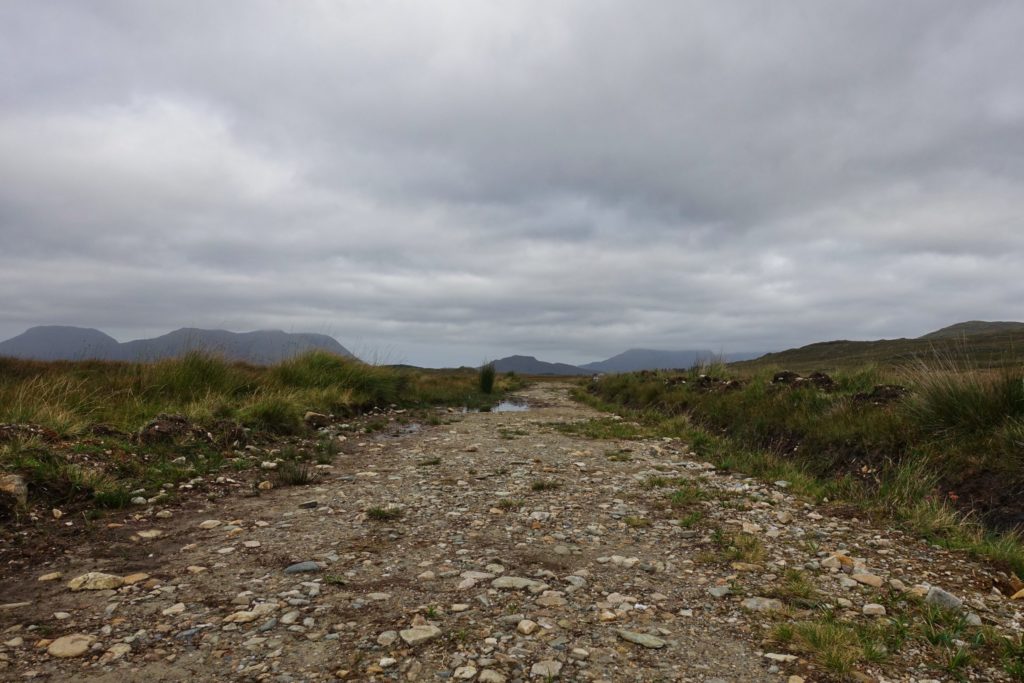 Ein Wanderweg wie er schöner nicht sein könnte...und deswegen Titelbild meines Blogs :-)